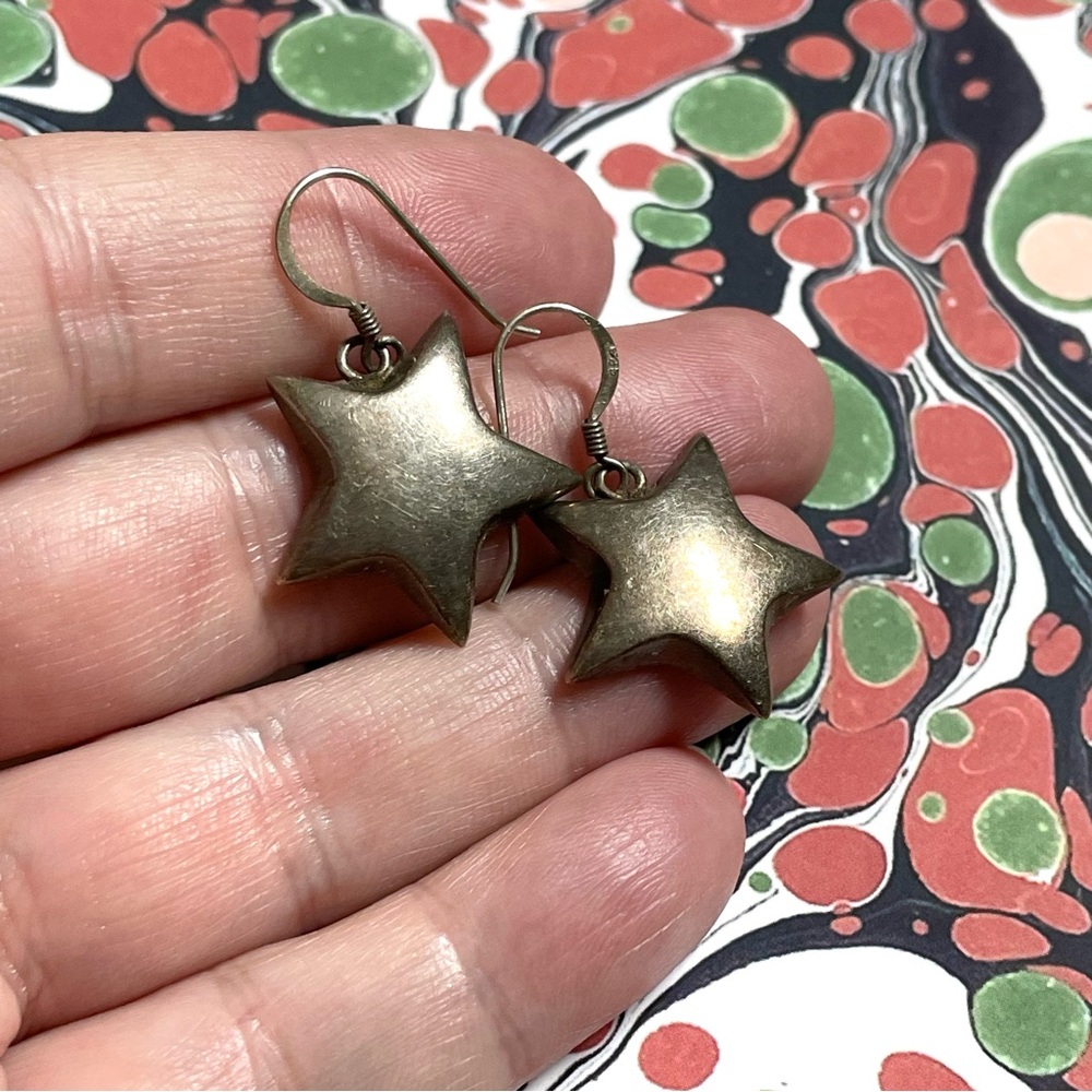 Vintage stamped 925 sterling silver star dangle earrings